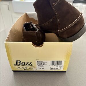 Russell Athletic Men's Brown Suede Chukka Boots